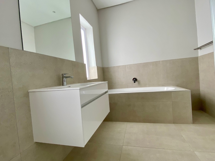 3 Bedroom Property for Sale in Gevonden Estate Western Cape